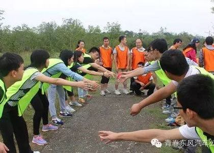 東風(fēng)襄陽管理部團委開展“快樂迎雙節(jié)，全力保